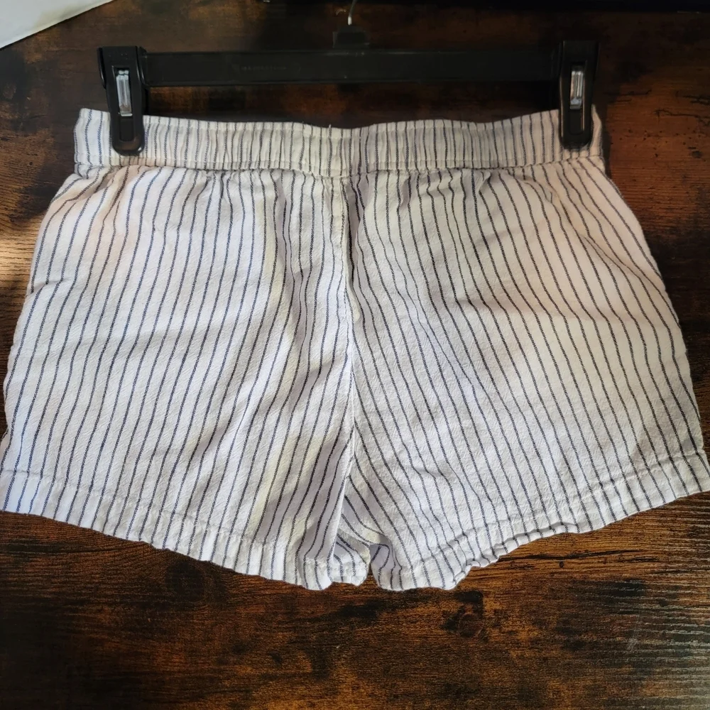 Old Navy Girls Pinstripe Shorts - White and Navy Blue